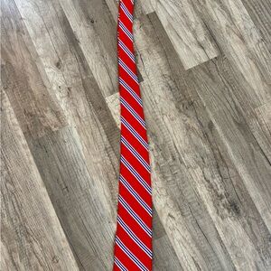 Brooks Brothers Red and White Striped Tie